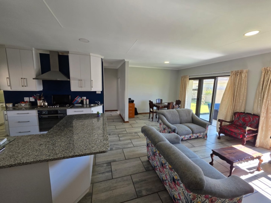To Let 3 Bedroom Property for Rent in La Provance Free State